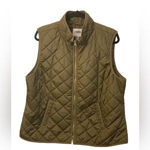 XL Old Navy olive green pleated vest